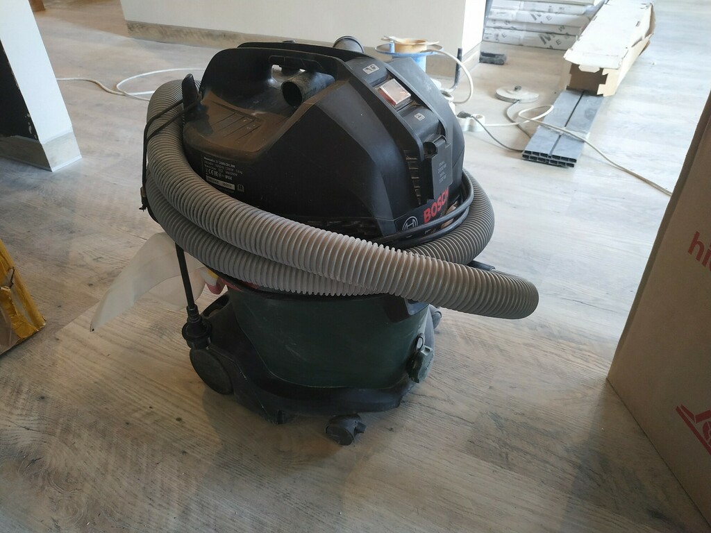 Пылесос строительный электрический Bosch AdvancedVac20 (06033D1200 ...