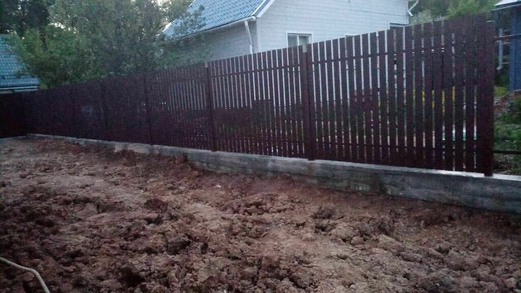 Евроштакетник двухсторонний М-образный 0,45 мм 100х2000 мм коричневый ...