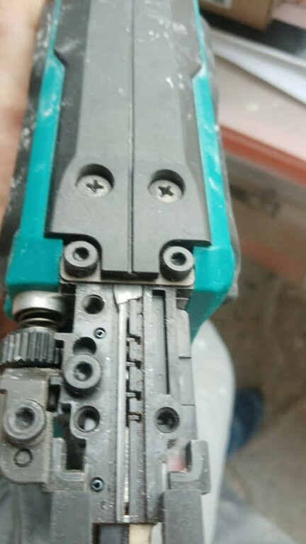 Штифтозабиватель аккумуляторный Makita DPT353Z 18В Li-Ion без АКБ и ЗУ ...