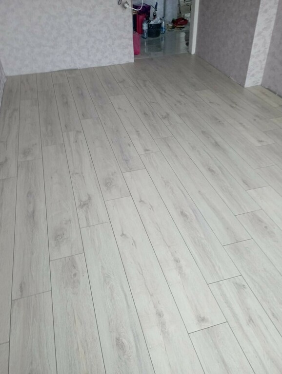 Ламинат 32 класс Egger Home дуб паркетный 1,99 кв.м 8 мм с фаской ...
