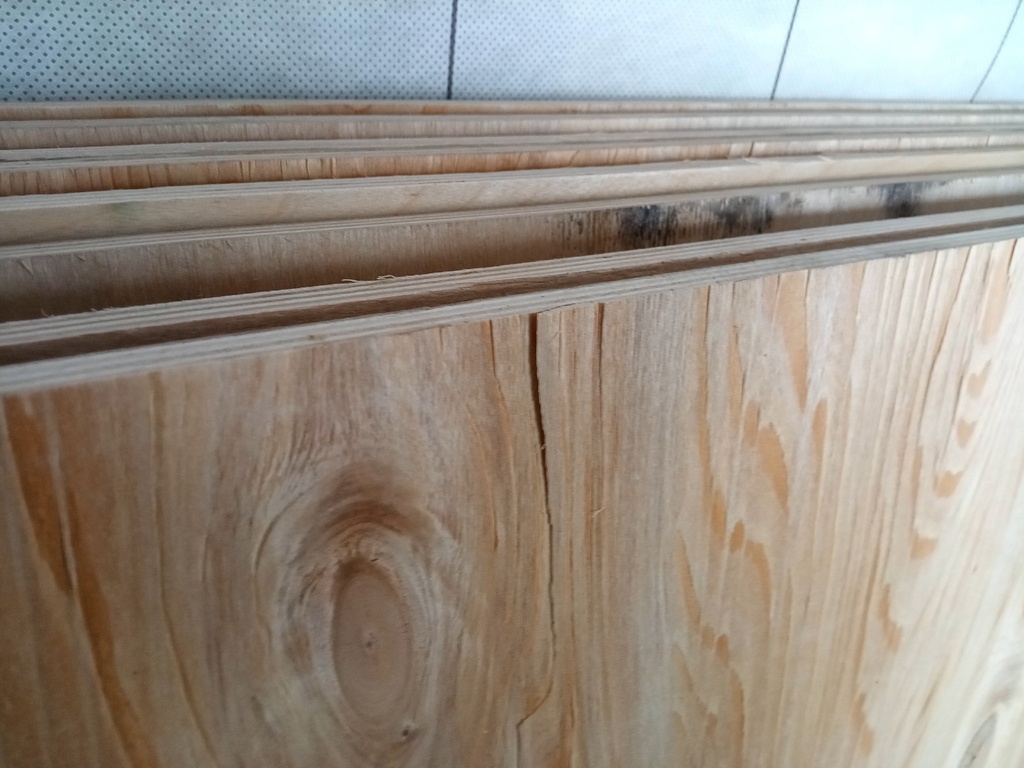 Фанера ФК 10х1525х1525 мм сорт 4/4 нешлифованная — купить в Москве ...