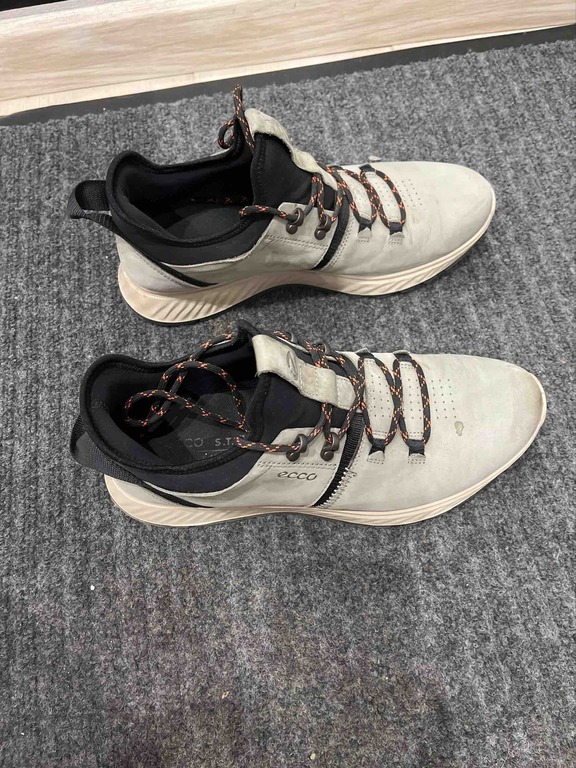 ECCO EXOSTRIDE M
