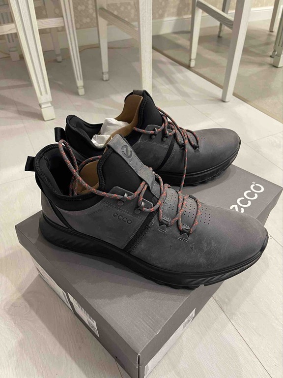 ECCO EXOSTRIDE M