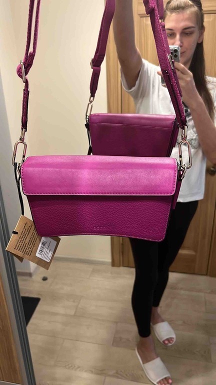 ECCO Textureblock Pinch Bag Compact