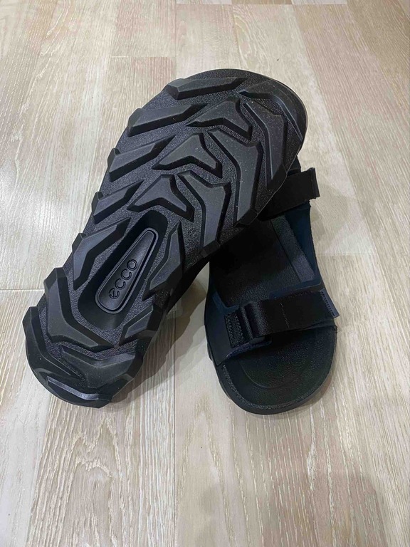 ECCO MX ONSHORE M