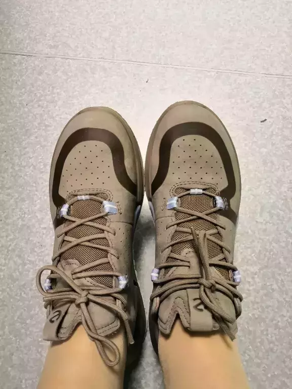ECCO BIOM 2.0 W ECCO BIOM 2.0 W