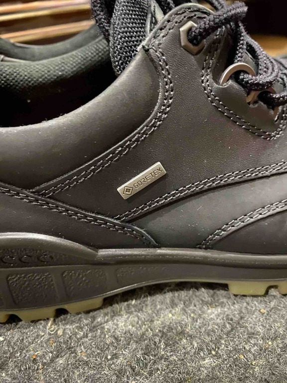 Ecco track 3 store mens olive