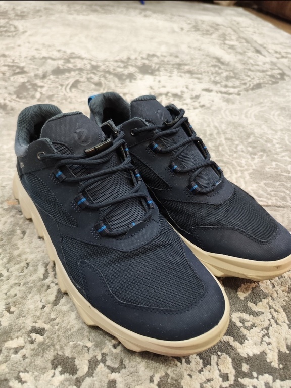 ECCO MX M