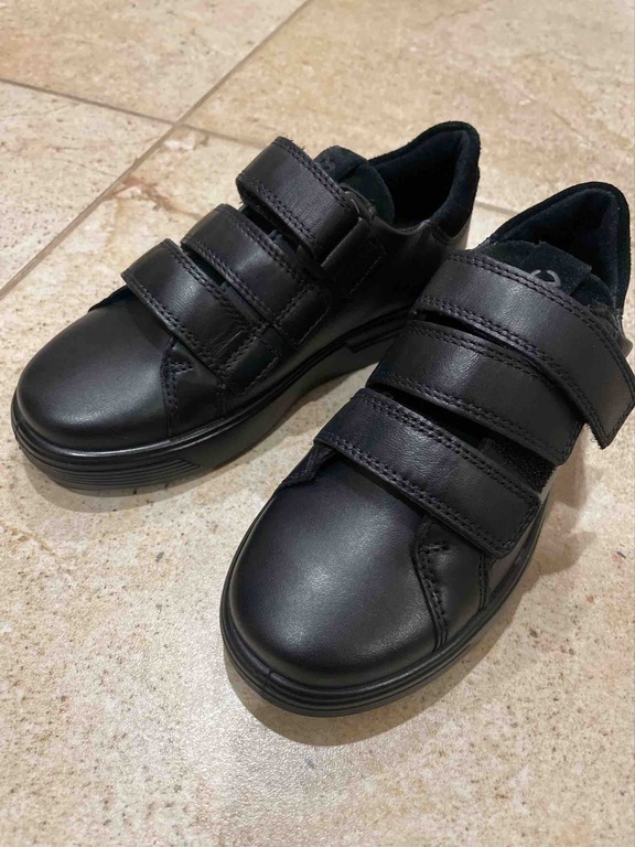 ECCO STREET 1
